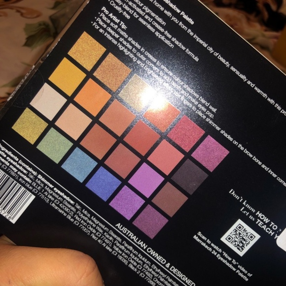 SOLD OUT! Klara Cosmetics Makeup Palette 🎨 - Picture 5 of 7
